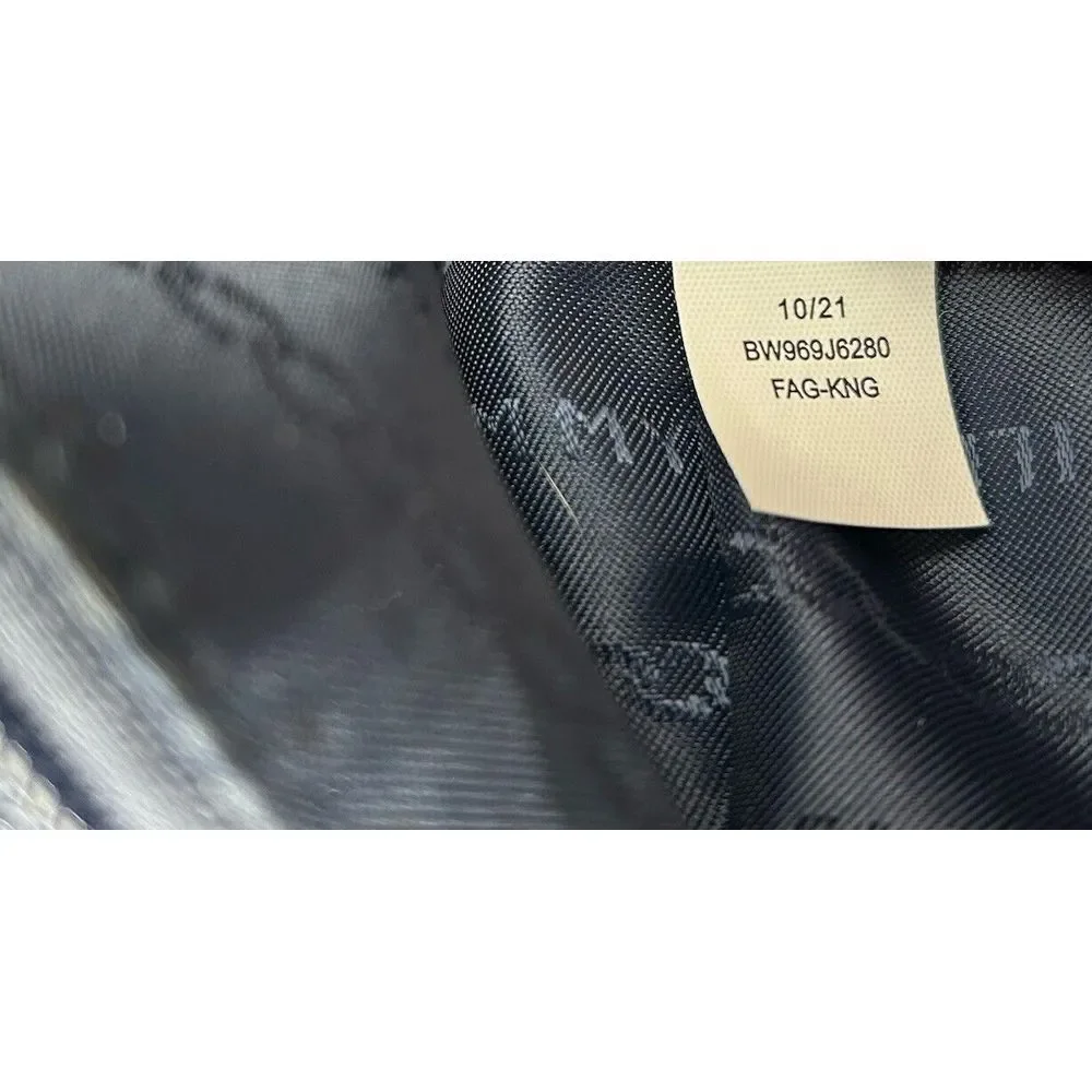 Tommy Hilfiger Black‎ Purse with Ajustable Shoulder/Handles Straps